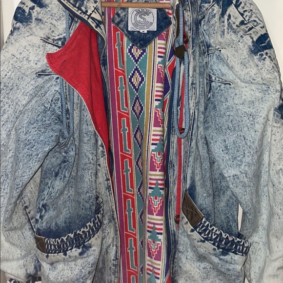 (VINTAGE) Acid Washed Vintage Denim Jacket (VINTAGE) - Picture 2 of 3